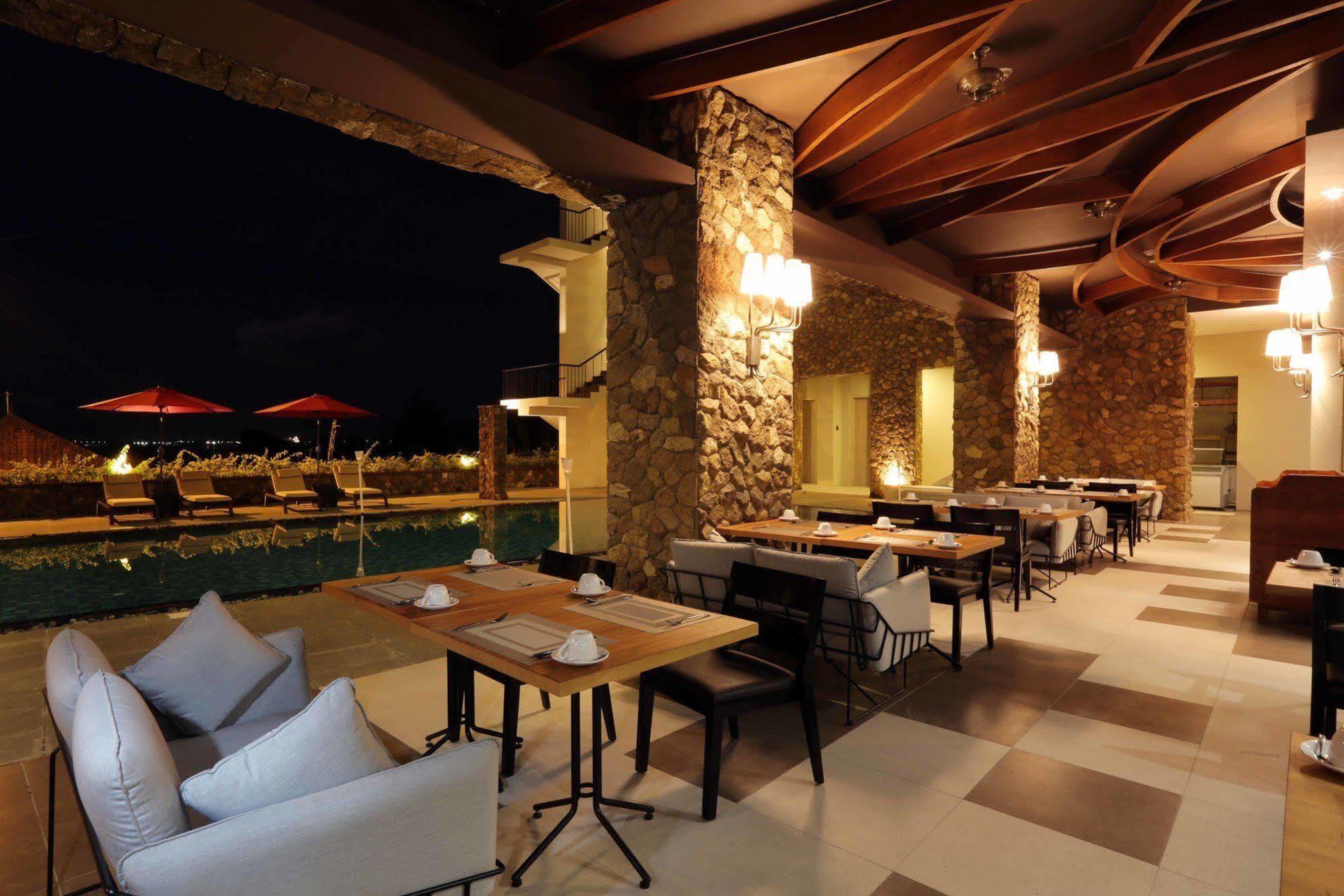 Mahogany Hotel Nusa Dua  Exterior foto